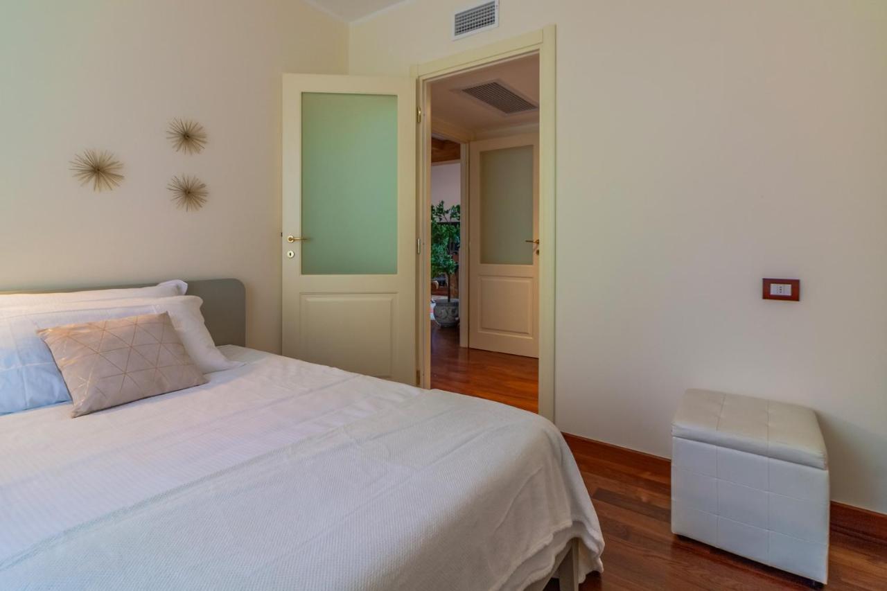 Apartamento Aglaia Luxury Lake View By Wonderful Italy Abbadia Lariana Exterior foto